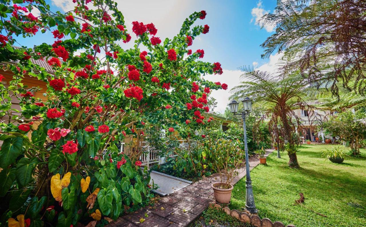 Relais Des Gouverneurs ซาลาซี ภายนอก รูปภาพ